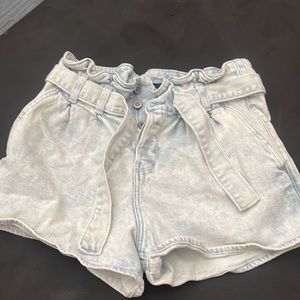 Hollister Jean shorts